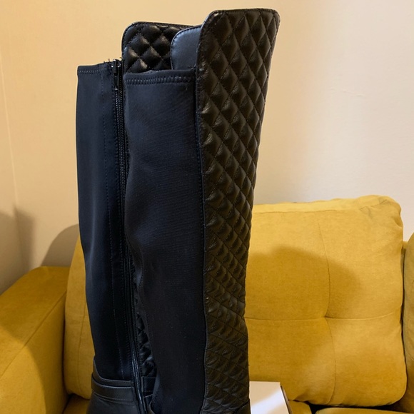 JustFab Rida Flat Boots in Black Size 8 - Picture 5 of 6